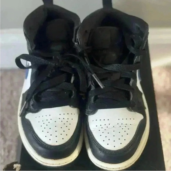 Nike Air Jordan Mid Sneakers - Black, White, Blue - Picture 6 of 7